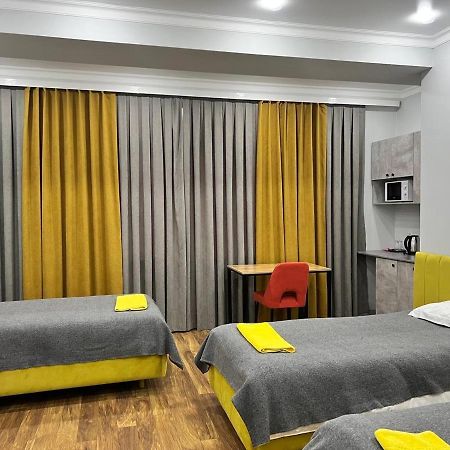 A7 Апарт Отель Biskek Kültér fotó