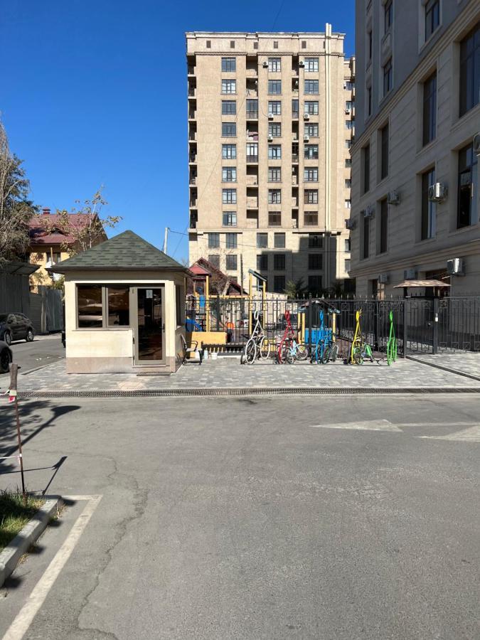 A7 Апарт Отель Biskek Kültér fotó